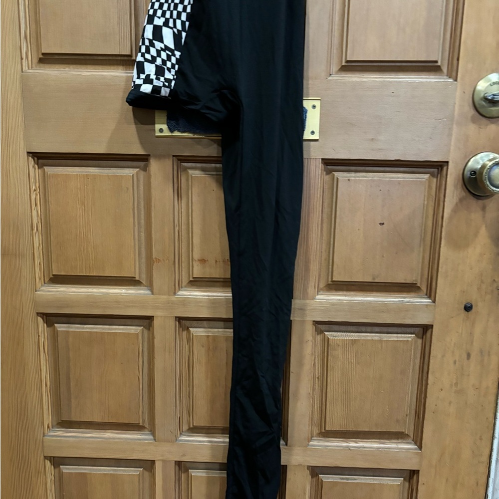 Dance leotard with one leg short style. - Picture 3 of 6